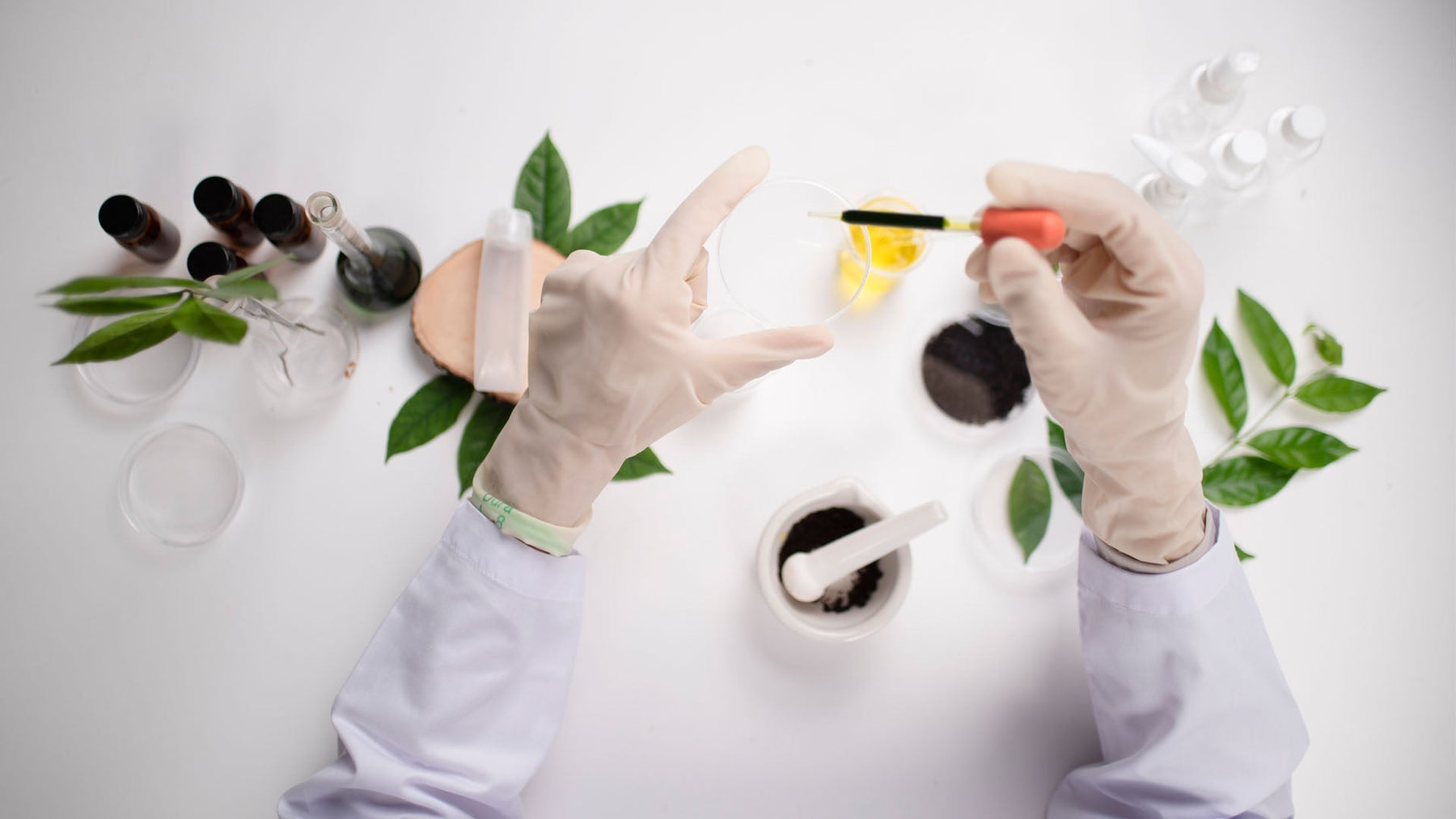 Are Products That Reduce Dark Circles and Bruises Cosmetics? EU & UK Cosmetic Safety Guide