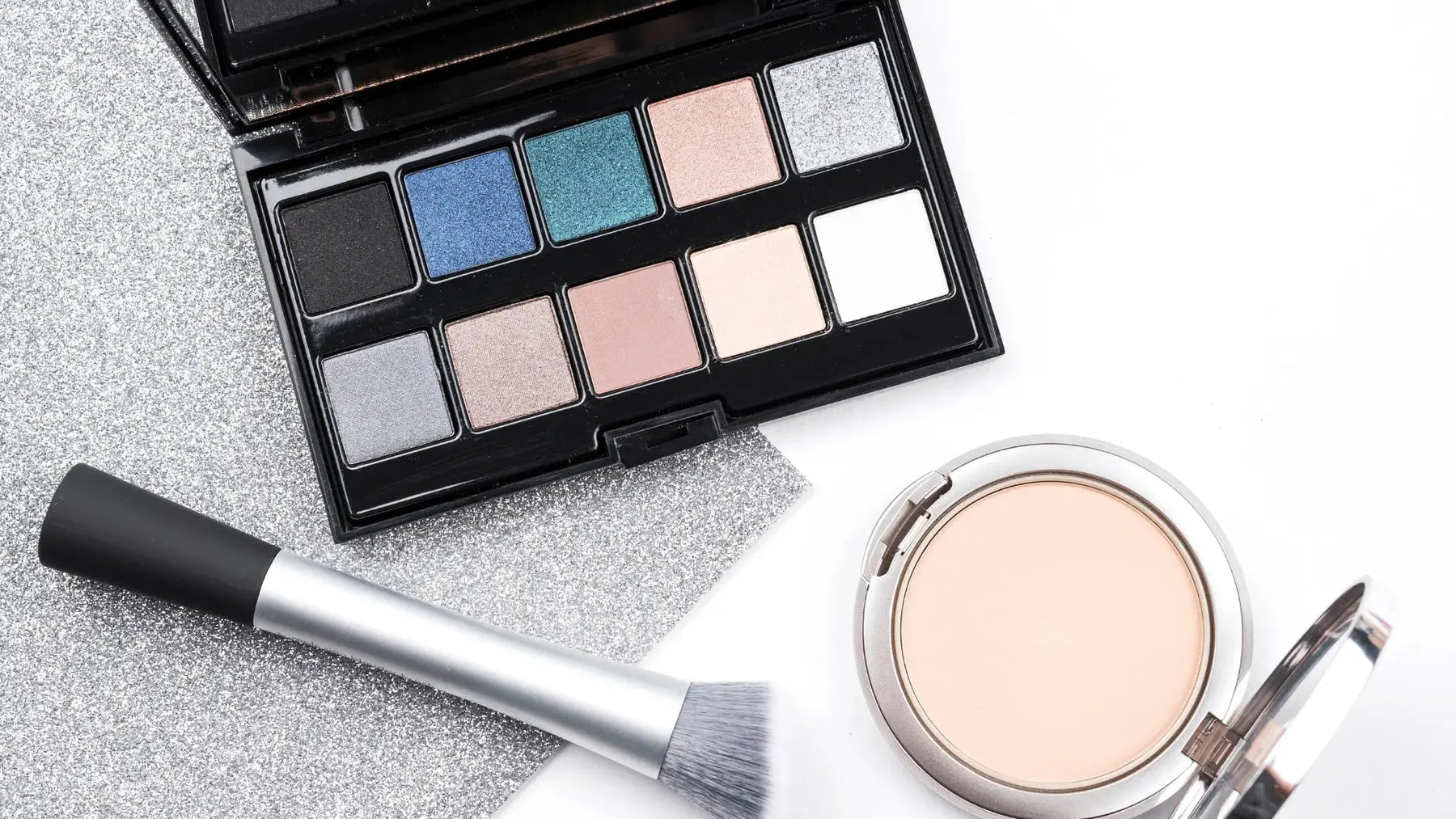 Microplastics & Glitter in Cosmetics: The EU Ban Explained
