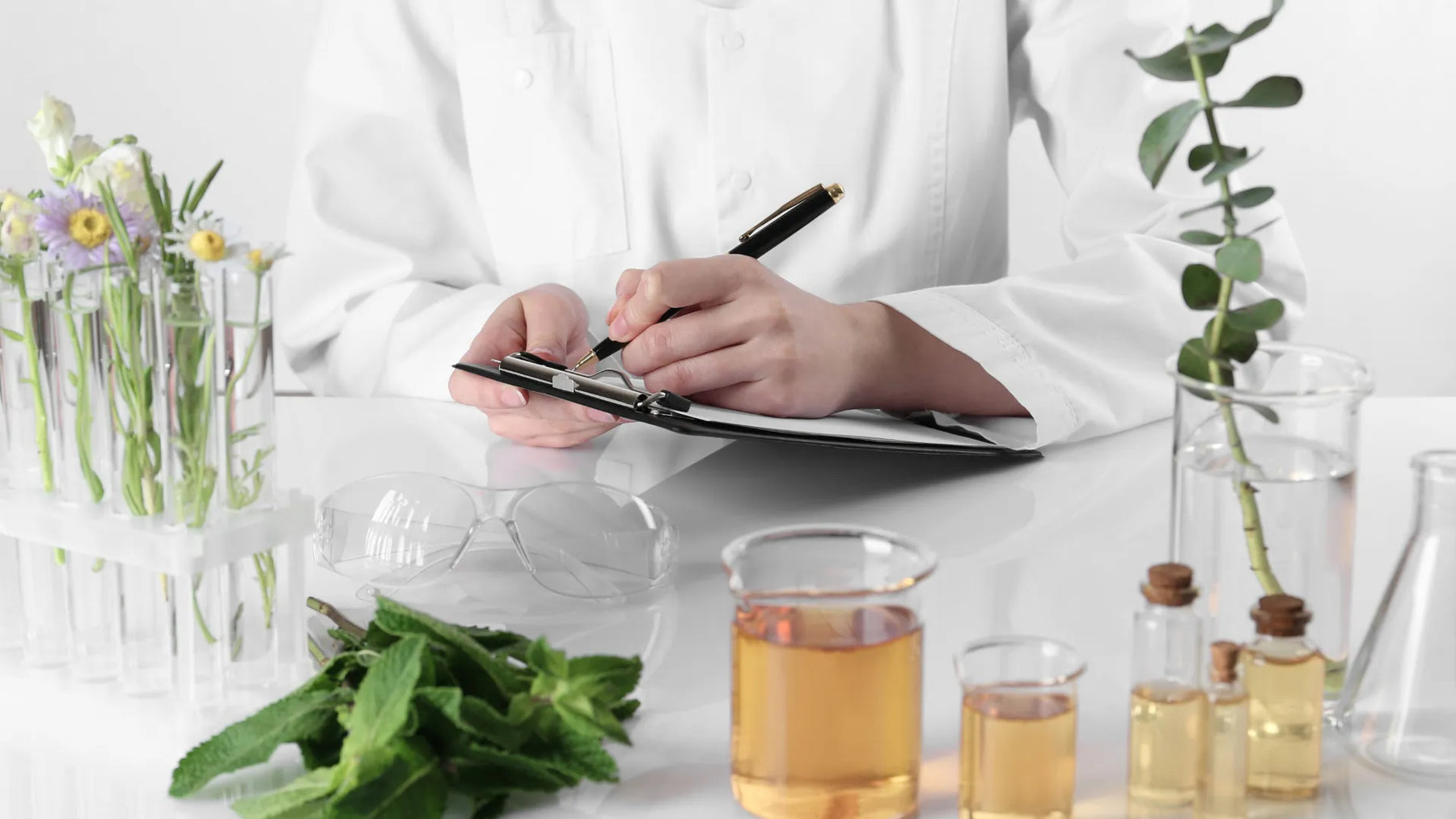 Cosmetic safety professional reviewing CPSR after regulatory, ingredient and supplier changes
